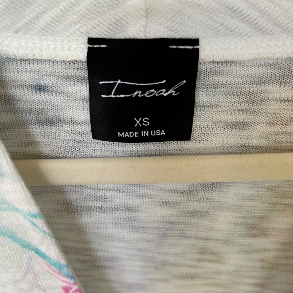 Inoah Top 3/4 Sleeves V Neck‎ Coral Sea Women's Size XS - Picture 4 of 7